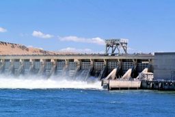 ذخیره آب در نیروگاه‌های برق آبی ۴۷ درصد کاهش یافت