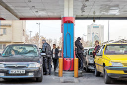 شنبه آرام بنزینی/در گزارش میدانی هم‌میهن «شاخص صف بنزین» در شامگاه و صبح روز افزایش قیمت سوخت بررسی شد