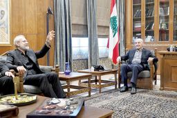 تنش بر سر سلاح مقاومت/آیا حمایت ایران از «تصمیم دولت لبنان با مشورت حزب‏‌الله» دخالت در امور داخلی لبنان است؟