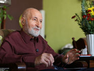 نبوی: لازم است به الگوی ستاد بسیج اقتصادی بازگردیم