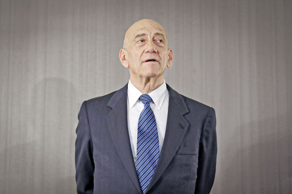 ایهود اولمرت نخست‌وزیر اسبق اسرائیل در گفت‏‌وگو با اشپیگل: نابودی دیگر بس است