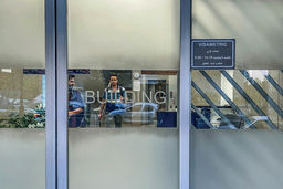 رویای مهاجرت پشت در سفارت/روایت متقاضیان ویزای کاری آلمان از شرایط نوبت‏‌دهی و کلاهبرداری دلالان