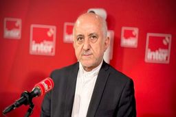 سفیر ایران در فرانسه: تظاهرات آرام با تحریک خارجی‌ها به خشونت کشیده شد