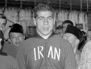 یگانه بود، یگانه ماند و یگانه رفت