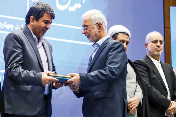 به دنبال قدرت حداکثری / بررسی روی کار آمدن دولت وفاق و انتخاب محمدمهدی طالبی به‌عنوان استاندار کرمان