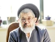 اکرمی: سوال و استیضاح از رئیس جمهور راه درستی نیست