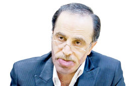 کامبیز نوروزی: سربازان، سربازان سرزمین هستند نه سربازان حکومت