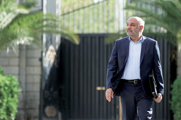 بیت‌المال را هزینه ورشکسته‌‏ها نکنیم/ارزیابی کارشناسان از صحبت‏‌های احمد میدری وزیر کار درباره شرکت‏‌های زیان‌ساز 