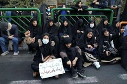 شکاف‌ها را عمیق‌تر از این که هست نکنیم