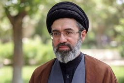 موافقت رهبر معظم انقلاب با عفو یا تخفیف و تبدیل مجازات بیش از دو هزار محکوم قضایی