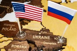 شکست دیپلماسی ترامپ در قبال روسیه؛ حمایت‌های نظامی آمریکا از اوکراین ادامه یافت  