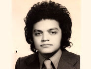 بدرود با دمیس روسس ایران / ابی لیتلز خواننده قطعه مشهور «غریبه» در غربت درگذشت