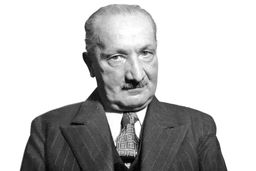 ماهیت پیشاسیاسی ایران/آیا دفاع از وطن دفاع از نظام سیاسی مستقر است؟