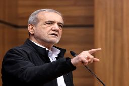 پزشکیان: هر روز یک بلا سر ما آوردند؛ ما نه رانت می‌دهیم نه می‌گیریم