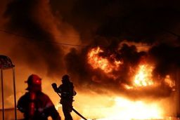 آخرین جزئیات از آتش‌سوزی ساختمان آلومینیوم