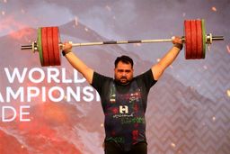 مدال برنز علی داوودی در رقابت‌های جهانی وزنه‌برداری نروژ