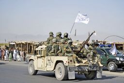 مرزهای داغ شـرق/شکست مذاکرات طالبان و پاکستان نگرانی نسبت به از سرگیری جنگ در مرزهای شرقی ایران را تشدید کرد