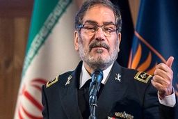 اولین واکنش علی شمخانی پس از حواشی اخیر: همه در یک کشتی هستیم