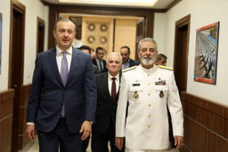 دیدار دبیر شورای امنیت ارمنستان با سرلشکر موسوی در تهران