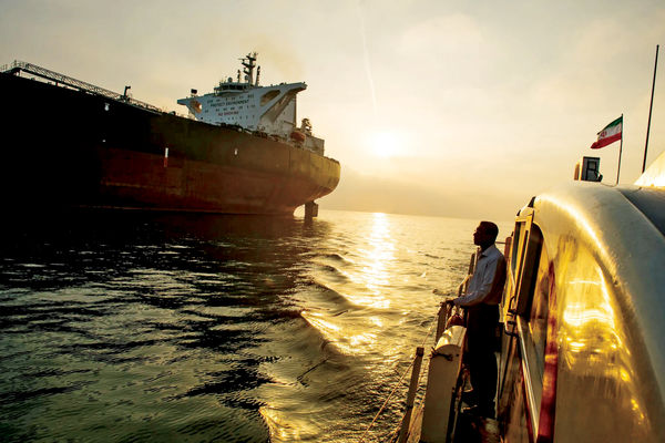 بحران جدید برای صادرات نفت ایران؟تحریم نفتی روسیه می‌تواند مشتریان سنتی ایران را به چالش بکشد