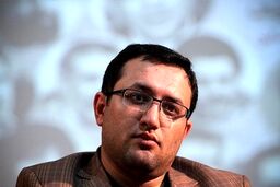 واکنش مشاور قالیباف به انتقاد از مذاکرات: هرکسی میگوید که متن نهایی توافق را دیده، خلاف می‌گوید/ حق ندارید تفسیرهایی ارائه دهید که از درستی انها اطمینان ندارید/ بیانیه‌ای که منتقدش بودند، برایشان مبنا شده است