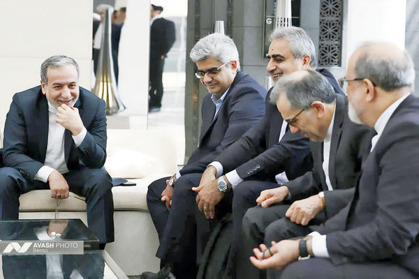 توافق با آمریکا آری یا نه؟بررسی انگیزه‌‏ها و نیت‌‏های مخالفان موفقیت مذاکرات تهران و واشنگتن