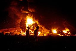 سربازان خط مقدم امداد/گفت‏‌وگو با آتش‏‌نشانانی که در روزهای جنگ شاهد صحنه‌‏های هولناکی بوده‏‌اند