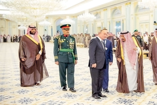 باج‌های مسکو برای حفظ نفوذ