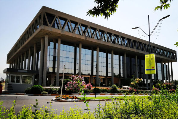 تغییر تاکتیکی صدا و سیما؟درباره حضور سه چهره میانه‌رو در تلویزیون پس از اظهارات جنجالی وحید جلیلی