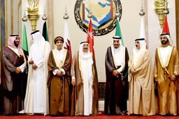 بازی هوشمندانه اعراب بین قدرت‌‏های بزرگ/کشورهای حاشیه خلیج‌‏فارس چطور در میدان نبرد و رقابت قدرت‏‌های بزرگ، اسب خود را در جهت تامین منافع‏شان می‏‌رانند