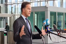 دبیرکل ناتو: در حال ورود به «عصر رویارویی» هستیم