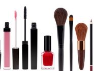 هشدار درباره خطرهای مواد آرایشی چشم