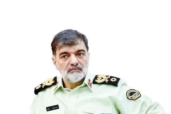 هشدار مقامات امنیتی و انتظامی درباره ادامه ناآرامی‌ها/ رادان: برخی دستگیرشدگان به دریافت دلار از خارج اعتراف کردند