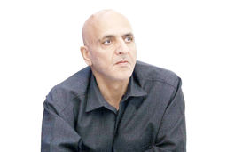 غلامرضا امیدی معاون توسعه سرمایه انسانی و مدیریت منابع وزارت ارتباطات و فن‏آوری اطلاعات:دولت مجوز بدهد
تامین منبع مالی با خودمان