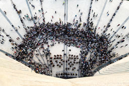 مهمانی تمام شد/چرا به‌رغم همه وعده‌‏ها به همدلی و انسجام در زمان جنگ 12 روزه در بر همان پاشنه می‏‌چرخد؟