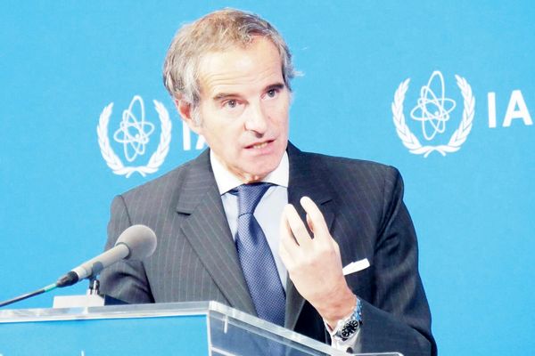 بررسی گزارش مدیرکل آژانس به شورای حکام/اتهام‌زنی گروسی