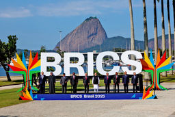 محکومیت محتاطانه/موضع‏‌گیری بریکس در تقابل اسرائیل و آمریکا با ایران، چه دلالت‏‌هایی دارد؟