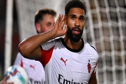 خلاصه دیدار میلان و لچه