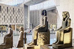 احیای مدرن مصر باستان/  افتتاح موزه یک‌میلیارد دلاری در مصر نشانه‌ای است از تلاش برای احیای جایگاه پیشین این کشور در خاورمیانه و جهان عرب 