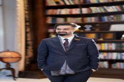 پیشروی علمی دکتر میثم شکری‌ ساز در متاورس