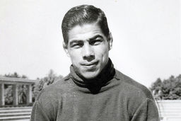 از اسطوره تا انسان/مروری بر بازنمایی غلامرضا تختی در ادبیات و سینما در سالمرگ او 