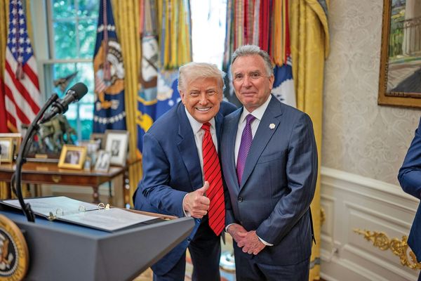 وزیر خارجه واقعی ترامپ/استیو ویتکاف رفیق و هم‌بازی گلف ترامپ چطور به سخت‌ترین شغل دنیا رسید