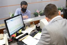 بانک‌ها و بورس فردا تعطیل نیستند
