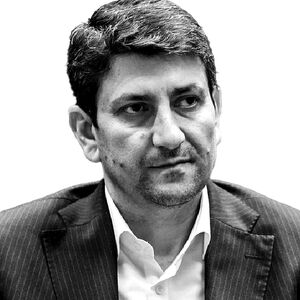 ستار هاشمی
