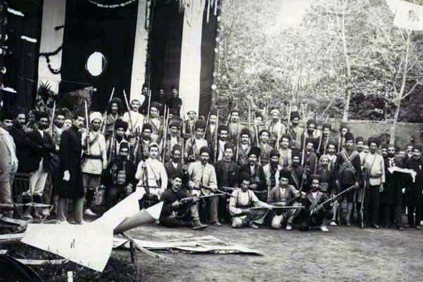 وحدت حول توسعه و وطن