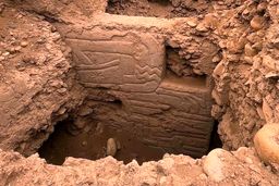 کشف نقاشی دیواری سه‌بعدی بیش از ۳۰۰۰ ساله در پرو