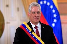 رئیس‌جمهور کوبا: مذاکره ای با آمریکا  درباره مسائل نفتی نداریم