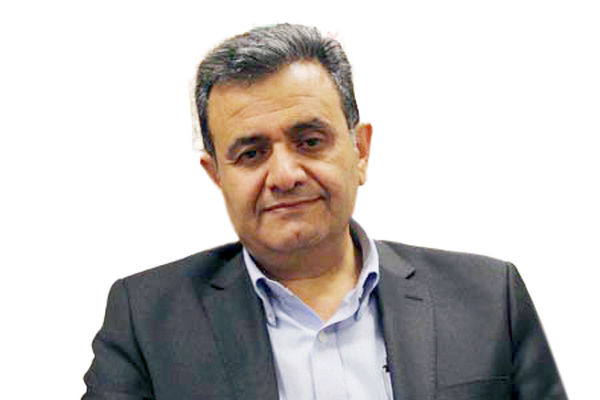 رحمان سادات نجفی مدیرعامل جامعه بازاریان و بازرگانان کیش: هیچ‌کس را به مرخصی بدون حقوق نفرستادیم