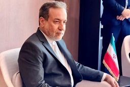 عراقچی: اروپا خود را با توهم اسنپ‌بک فریب ندهد؛ آن‌ها به نیرویی بی‌اثر تبدیل می‌شوند