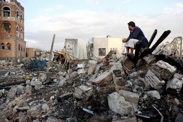 نقشه برخورد با حوثی‌‏ها / آمریکا، امارات و عربستان در حال تدارک حملاتی گسترده علیه مواضع حوثی‌‏ها هستند